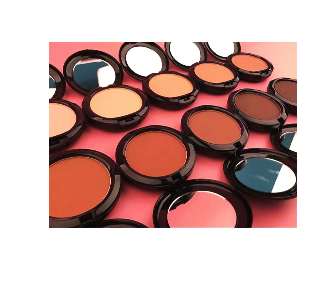 Janiah'z Beauty & Essentials Concealed Powder