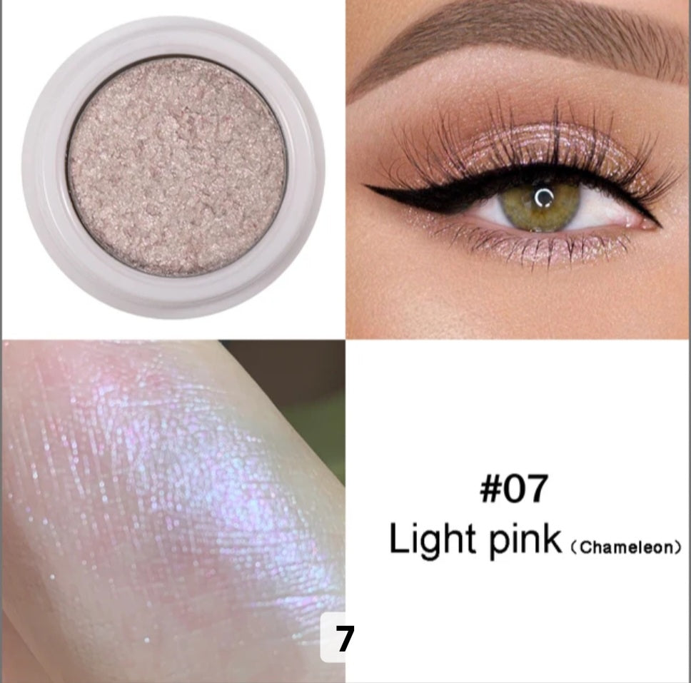 Janiah'z Beauty & Essentials eye shadow