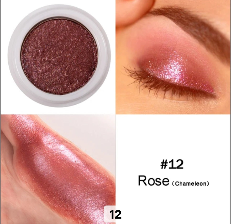 Janiah'z Beauty & Essentials eye shadow