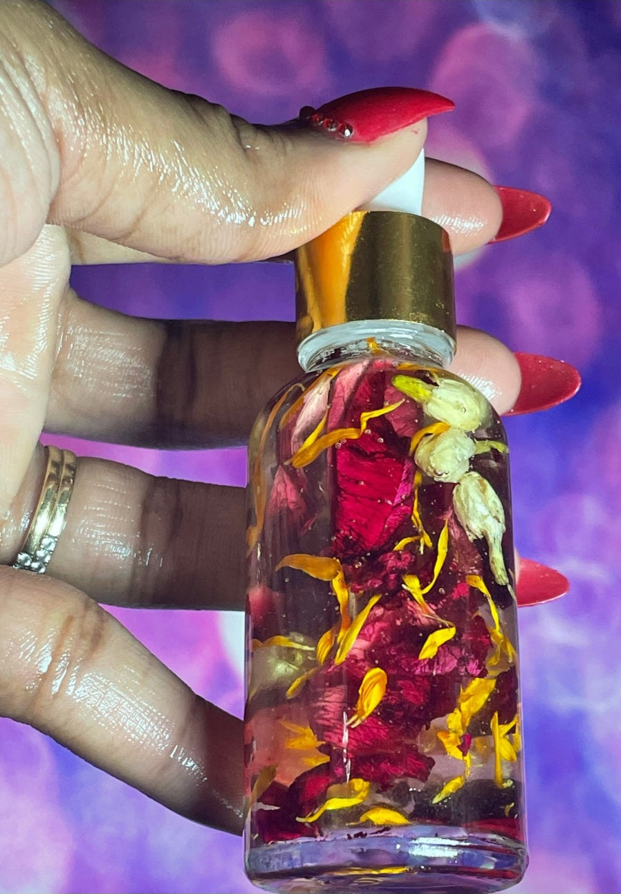 Janiah'z Beauty & Essentials Yoni oil 1fl oz
