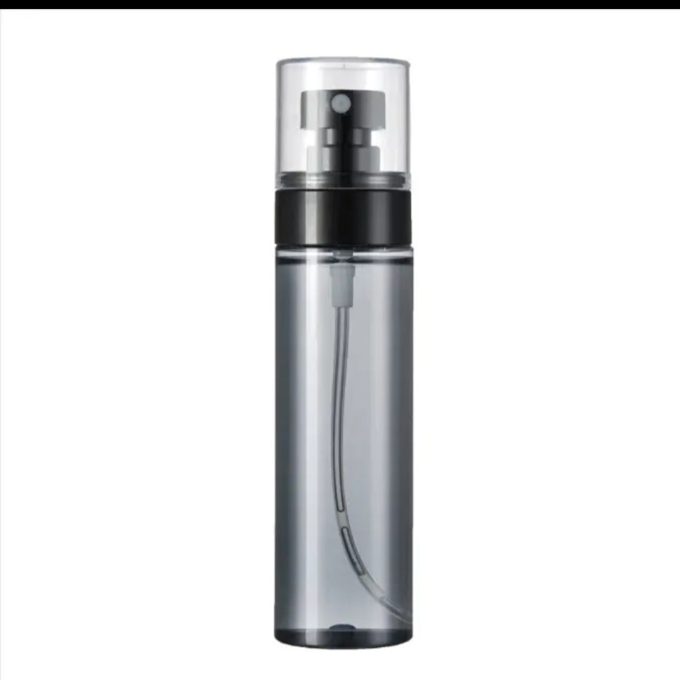 Janiah'z Beauty & Essentials setting makeup spray