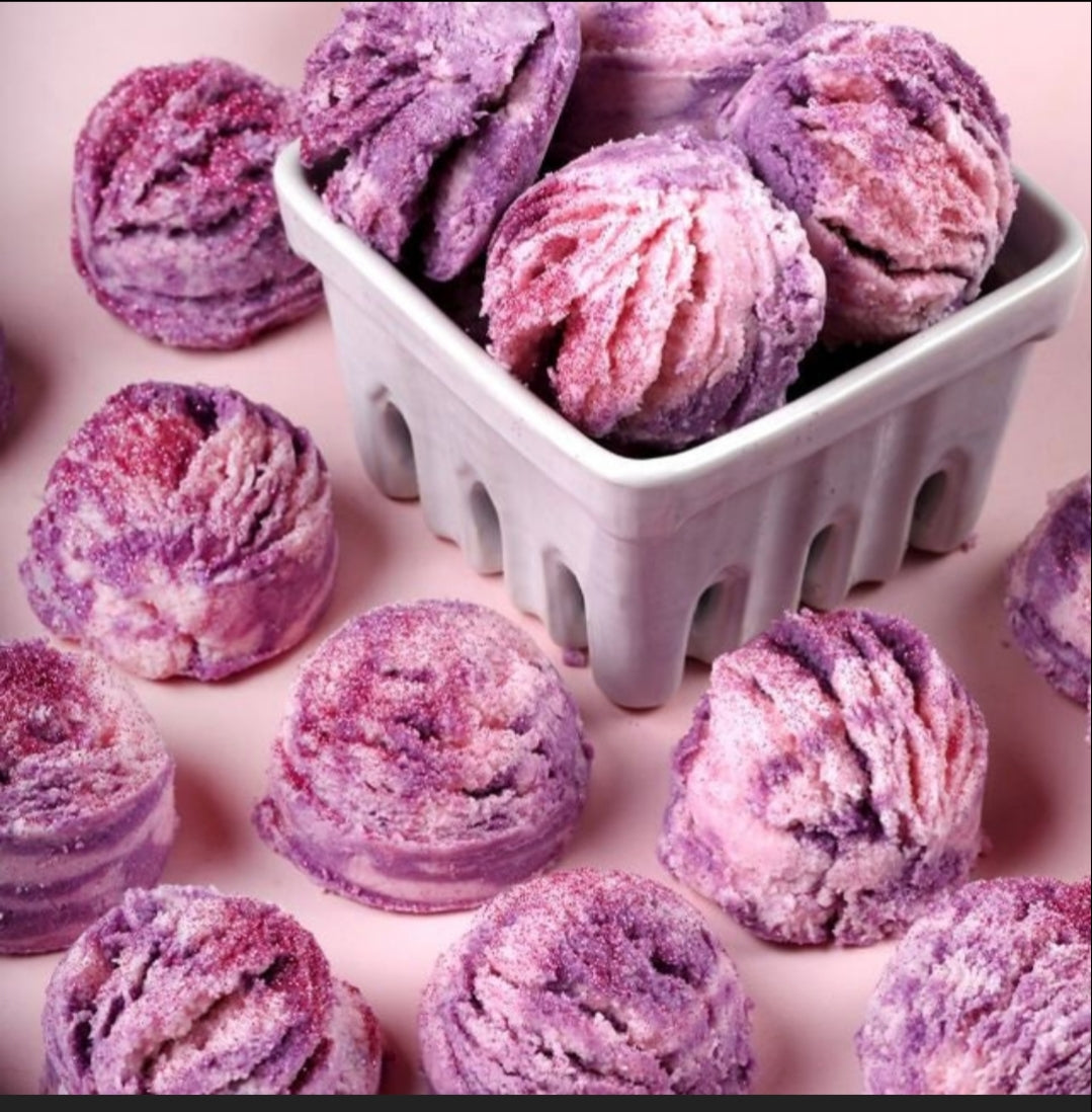 Janiah'z Beauty & Essentials Bath Bombs 4.5oz