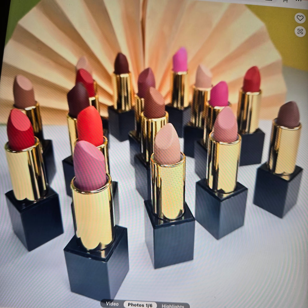 Janiah'z Beauty & Essentials Matte Lipstick