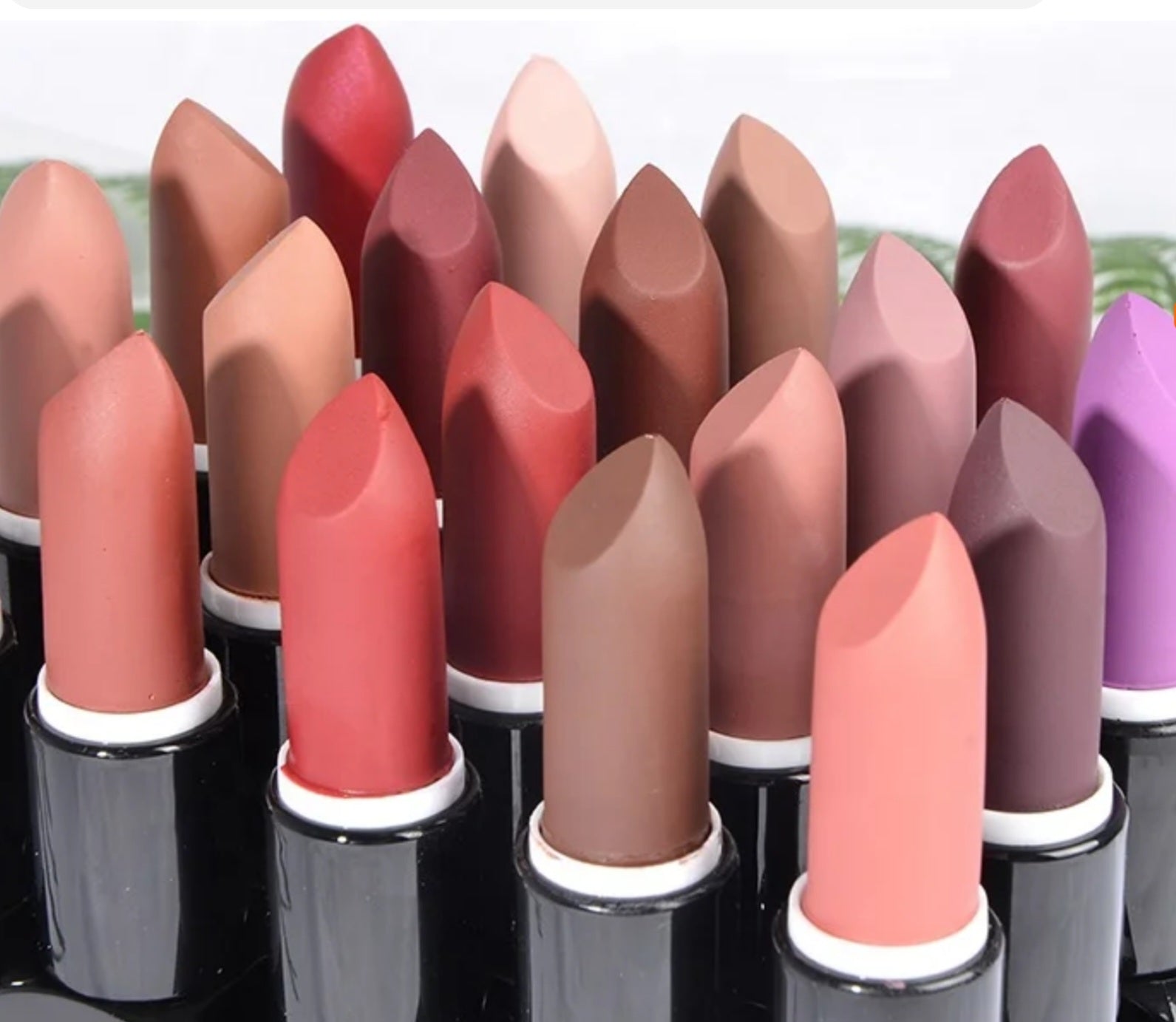 Janiah'z Beauty & Essentials Matte Lipstick