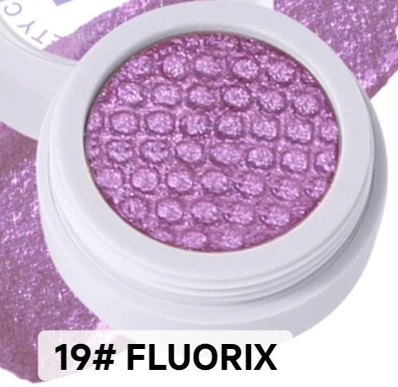 Janiah'z Beauty & Essentials eye shadow