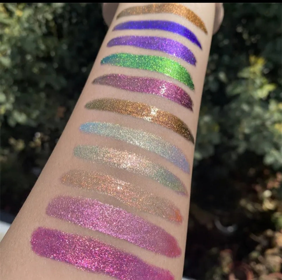 Janiah'z Beauty & Essentials eye shadow