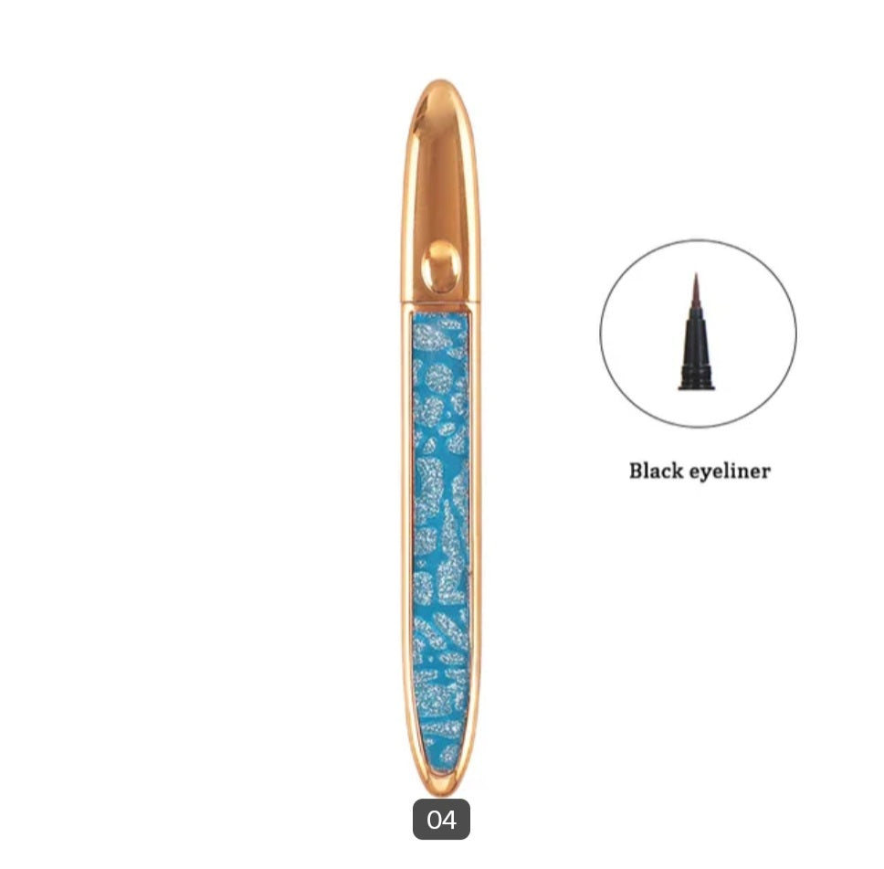 Janiah'z Beauty & Essentials eyeliner